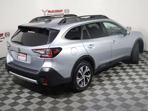 Used 2020 Subaru Outback Limited AWD/4WD image 4