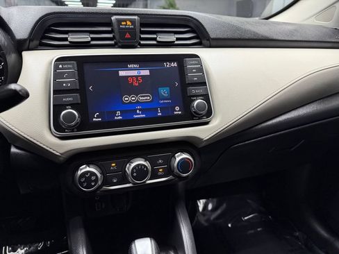 Used 2021 Nissan Versa SV FWD image 24