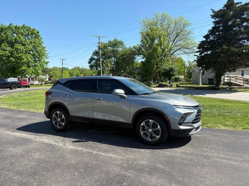 Used 2023 Chevrolet Blazer LT w/ Driver Confidence Package FWD image 19