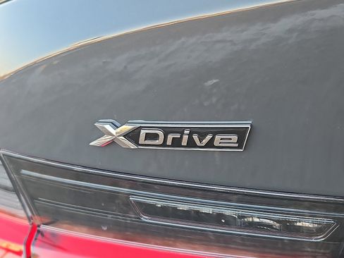 New 2026 BMW 330i xDrive Sedan w/ M Sport Package AWD/4WD image 16