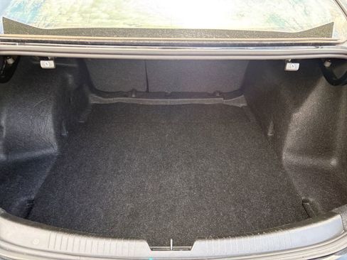 Used 2025 Chevrolet Malibu LT image 19