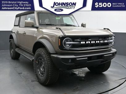New 2025 Ford Bronco Outer Banks w/ Sasquatch Package