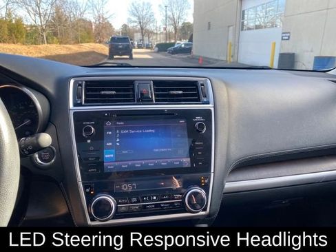 Used 2019 Subaru Outback 2.5i Limited image 11