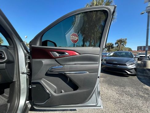 New 2026 Chevrolet Traverse Z71 w/ Enhanced Driving Package AWD/4WD image 26