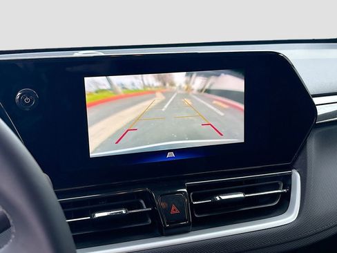 Used 2026 Chevrolet TrailBlazer LT w/ Convenience Package image 13