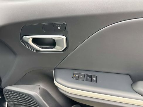 New 2026 Kia K4 GT-Line image 17