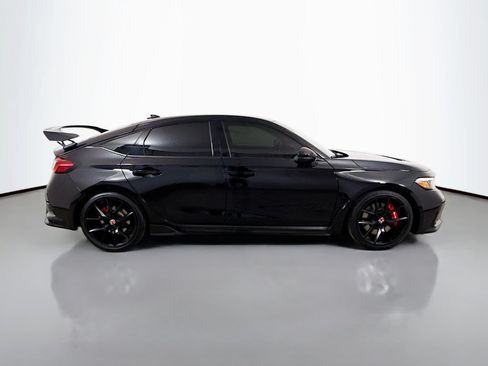 Used 2024 Honda Civic Type R image 8