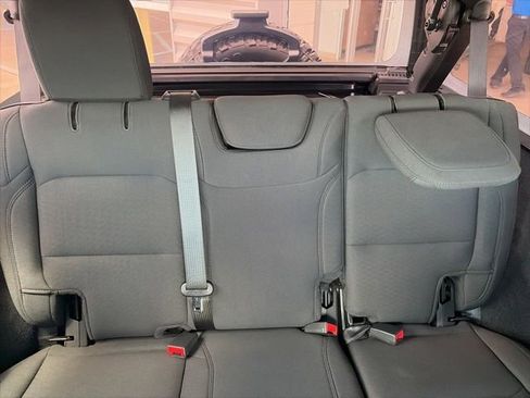 Used 2020 Jeep Wrangler Unlimited Sport AWD/4WD image 25