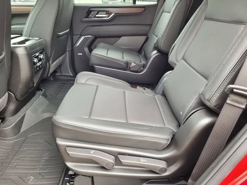 New 2026 GMC Yukon Denali w/ Denali Reserve Package AWD/4WD image 24