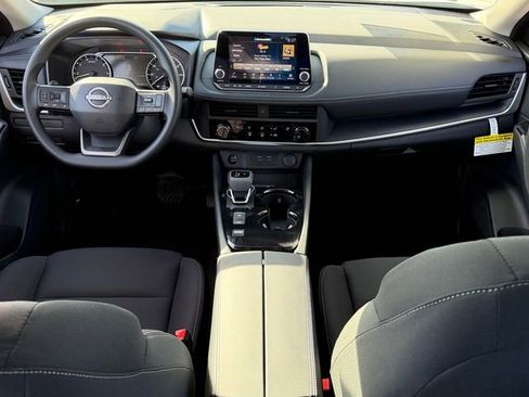 New 2026 Nissan Rogue S image 23