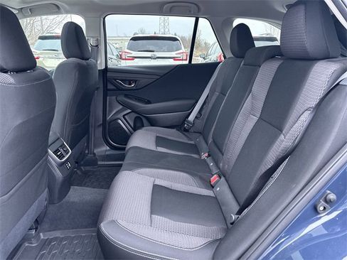 Used 2025 Subaru Outback Premium w/ Popular Package #1A image 29
