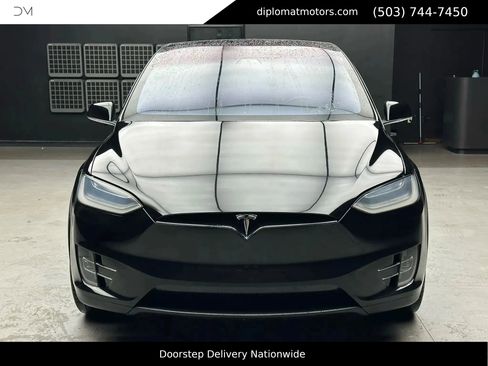 Used 2017 Tesla Model X 100D image 10