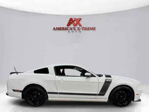 Used 2013 Ford Mustang Boss 302 w/ Boss 302 Accessory Pkg RWD image 9