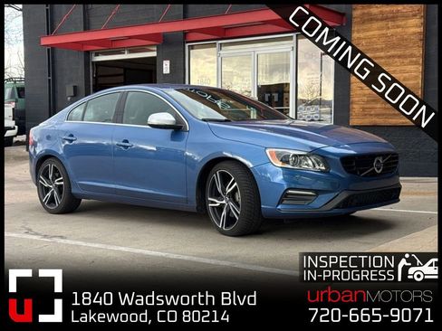 Used 2017 Volvo S60 T6 R-Design Platinum image 1