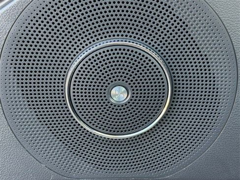 Used 2024 Ford Expedition Max Limited image 25