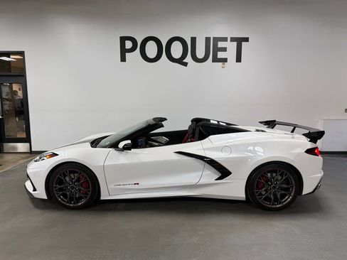 Used 2023 Chevrolet Corvette Stingray Premium Conv w/ Z51 Performance Package image 1