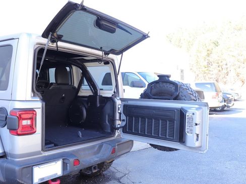 Used 2019 Jeep Wrangler Unlimited Rubicon image 14