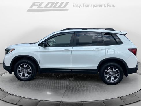 Used 2023 Honda Passport TrailSport image 5