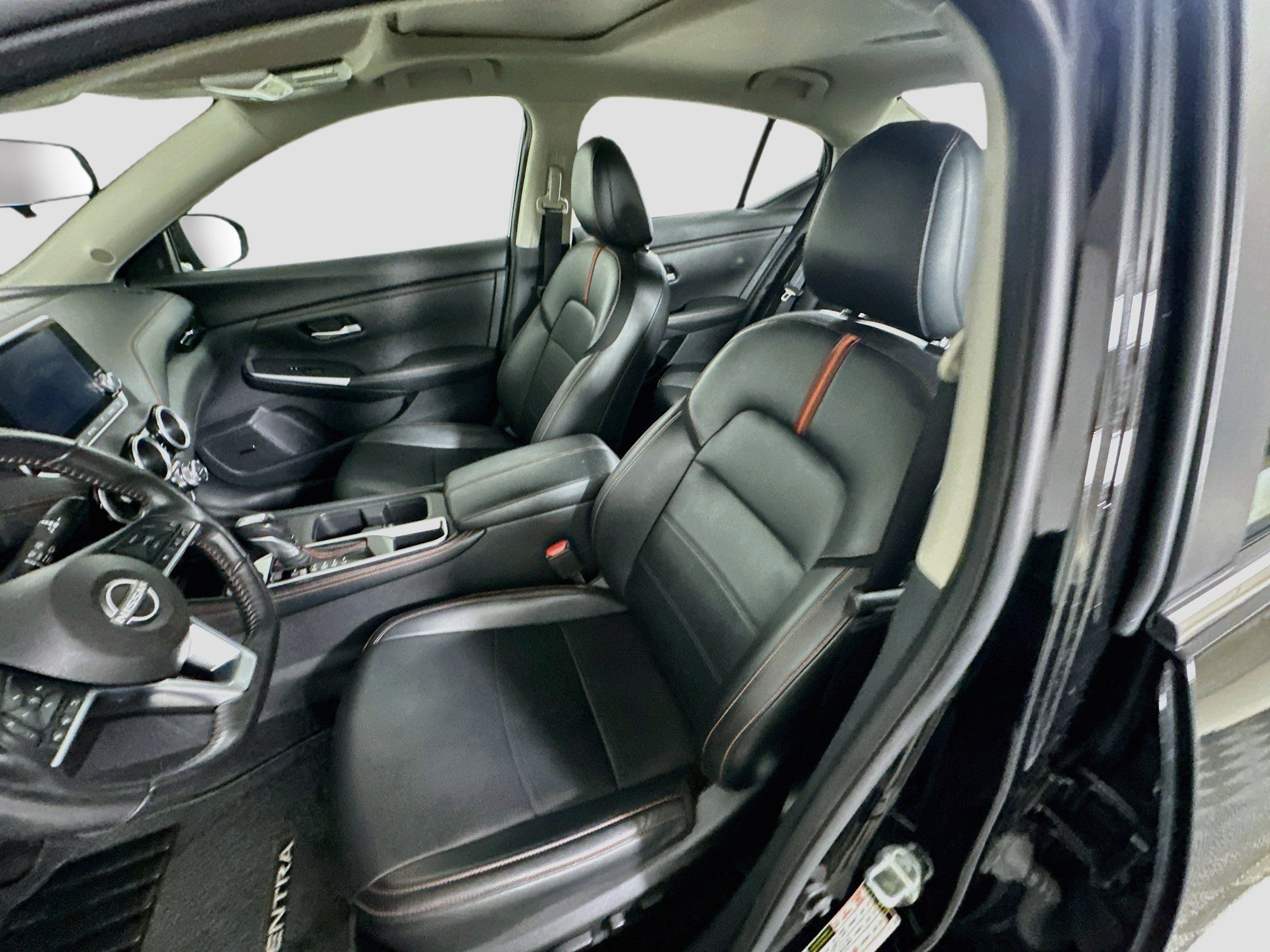 Used 2024 Nissan Sentra SR w/ SR Premium Package FWD image 13
