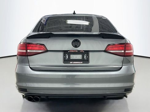 Used 2017 Volkswagen Jetta SEL Premium FWD image 7