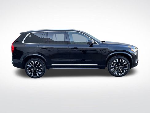 New 2026 Volvo XC90 B5 Plus w/ Protection Package image 6