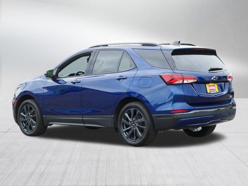 Used 2023 Chevrolet Equinox RS w/ RS Leather Package AWD/4WD image 5