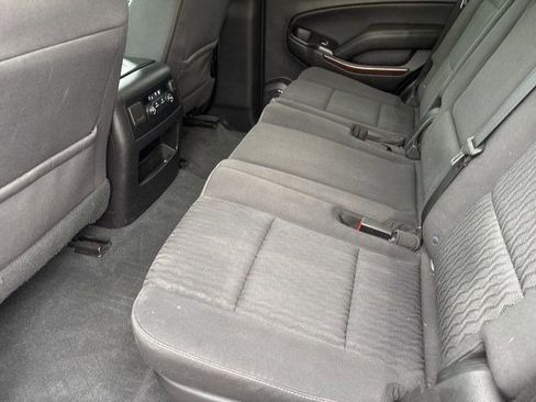 Used 2019 GMC Yukon SLE w/ SLE Value Package image 29