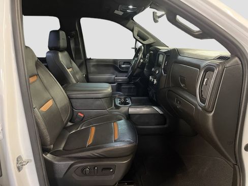 Used 2023 GMC Sierra 2500 AT4 image 27