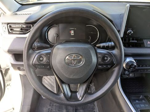 Used 2024 Toyota RAV4 XLE image 15