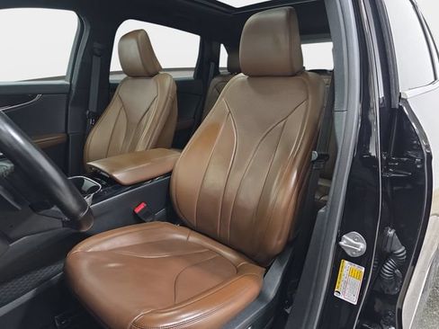 Used 2022 Lincoln Nautilus Reserve w/ Equipment Group 201A AWD/4WD image 12