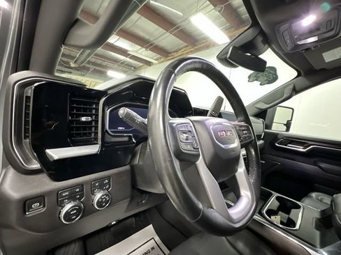 Certified 2024 GMC Sierra 2500 SLT w/ SLT Convenience Package AWD/4WD image 10