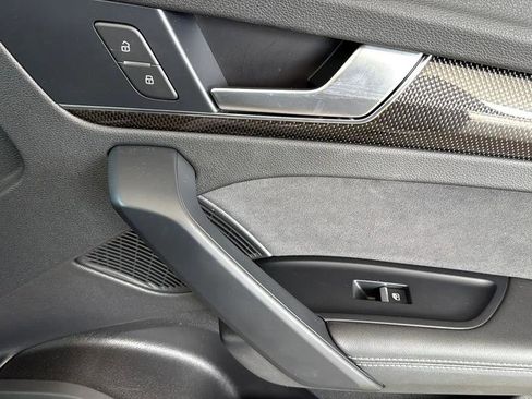 Used 2021 Audi SQ5 Premium Plus w/ Premium Plus Package image 32