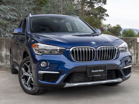 Used 2018 BMW X1 xDrive28i w/ Convenience Package image 9