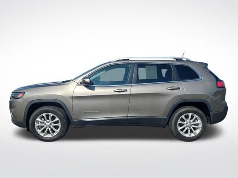 Used 2019 Jeep Cherokee Latitude w/ Popular Appearance Group AWD/4WD image 6