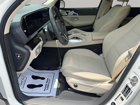 Used 2020 Mercedes-Benz GLS 450 4MATIC image 23