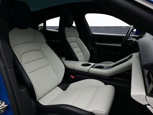 Certified 2025 Porsche Taycan AWD/4WD image 17