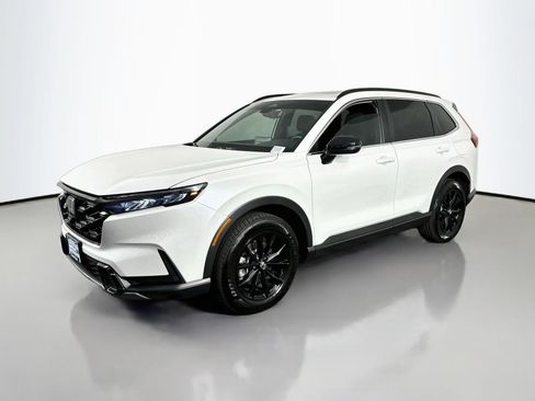 Used 2025 Honda CR-V Sport image 3