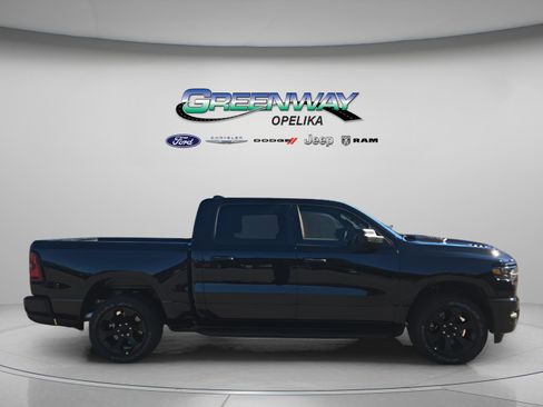 New 2026 RAM 1500 Express image 8