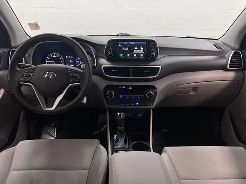Used 2020 Hyundai Tucson SE image 14