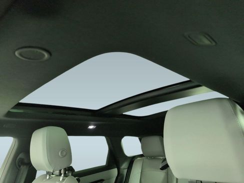 Certified 2026 Land Rover Range Rover Evoque S image 12