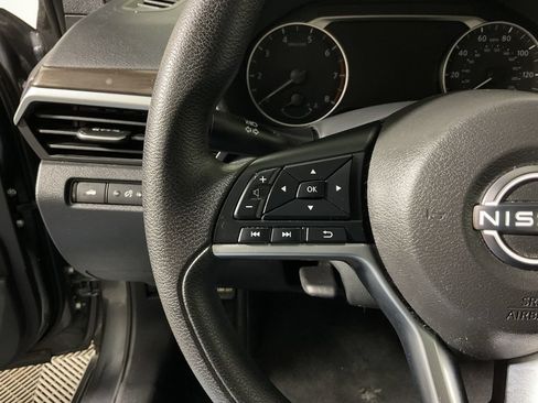 Used 2023 Nissan Altima 2.5 SV FWD image 25