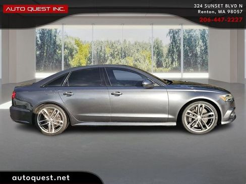 Used 2016 Audi S6 Prestige w/ Prestige Package image 4