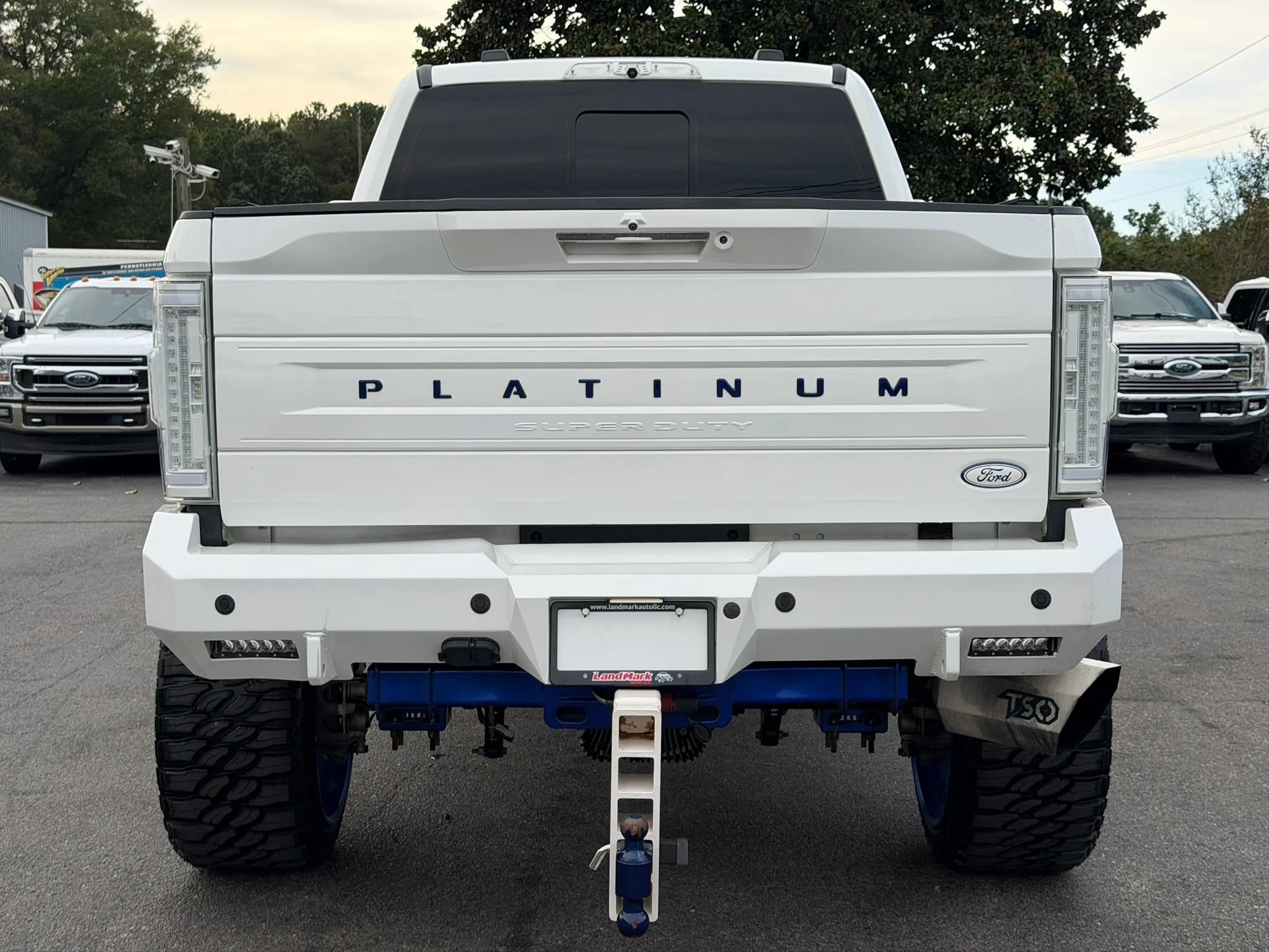 Used 2022 Ford F250 Platinum AWD/4WD image 6