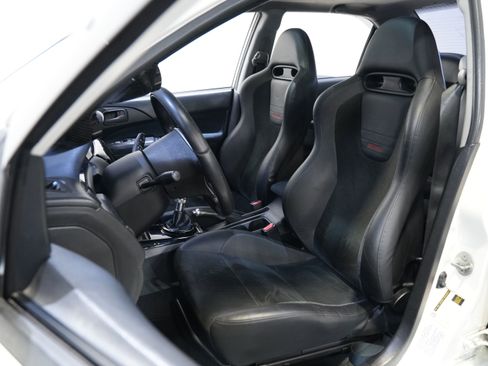 Used 2003 Mitsubishi Lancer Evolution image 32