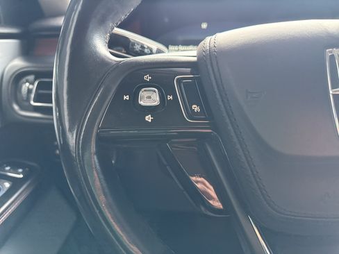 Used 2021 Lincoln Aviator Grand Touring w/ Equipment Group 301A AWD/4WD image 24