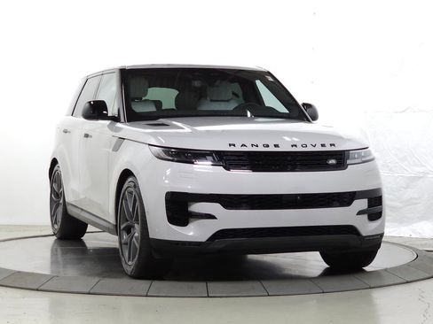 Certified 2025 Land Rover Range Rover Sport SE AWD/4WD image 11