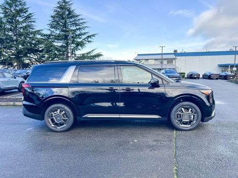 New 2026 Kia Carnival SX image 13