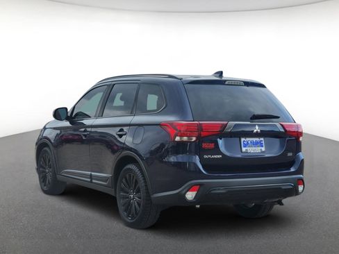Used 2020 Mitsubishi Outlander LE FWD image 4