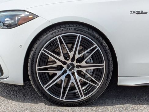 Used 2026 Mercedes-Benz C 43 AMG 4MATIC Sedan image 12