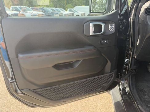 Used 2020 Jeep Wrangler Unlimited Rubicon w/ Quick Order Package 28Y Recon AWD/4WD image 14